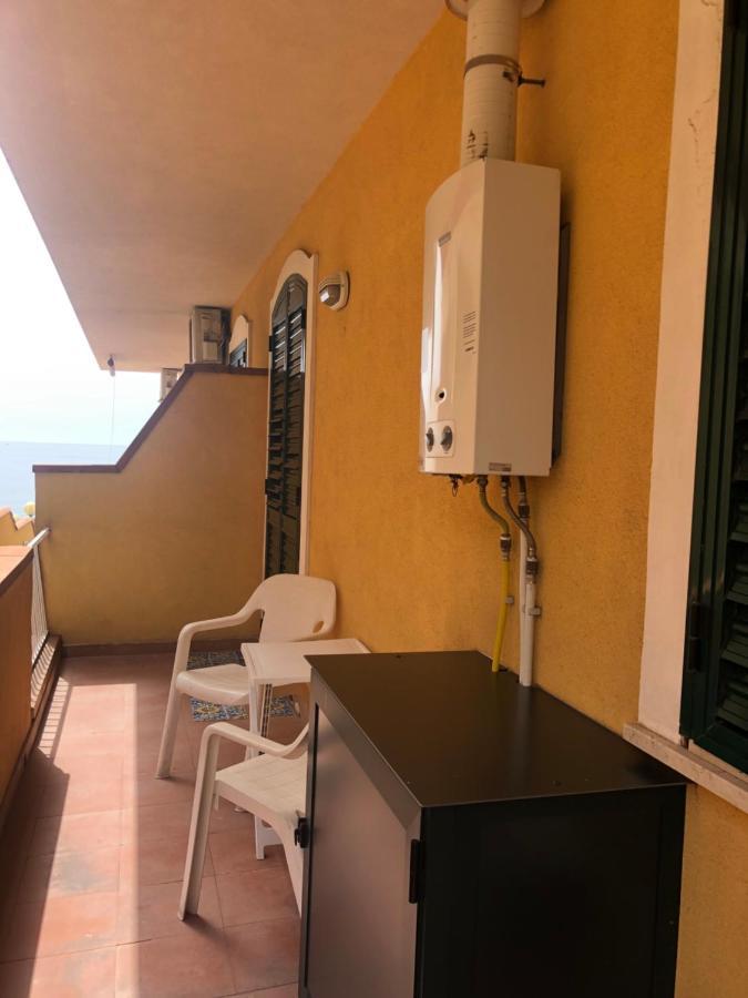 تاورمينا Beach Apartments Patrizia المظهر الخارجي الصورة