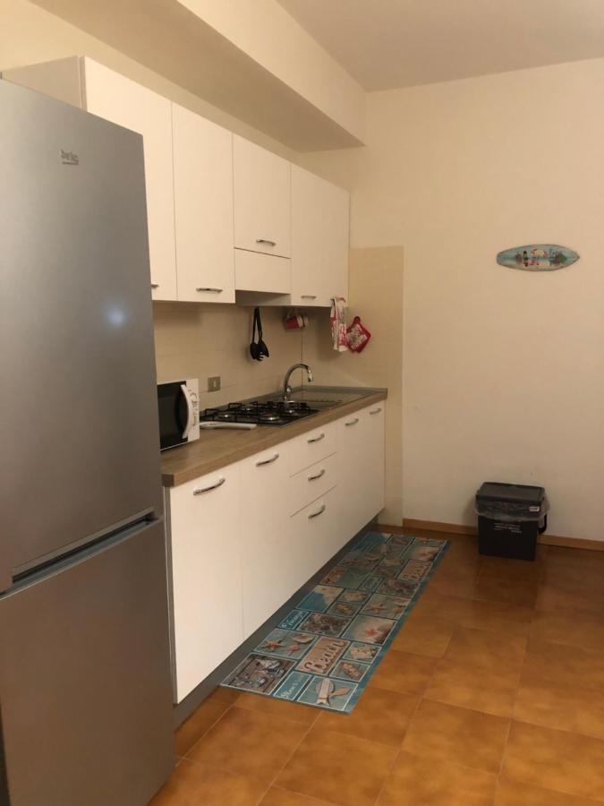 تاورمينا Beach Apartments Patrizia المظهر الخارجي الصورة