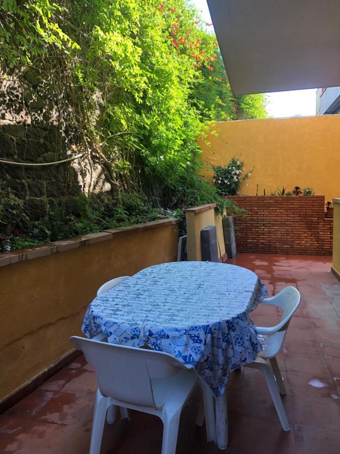 تاورمينا Beach Apartments Patrizia المظهر الخارجي الصورة