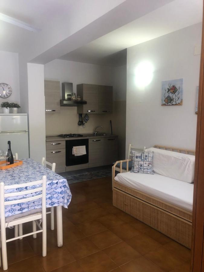 تاورمينا Beach Apartments Patrizia المظهر الخارجي الصورة