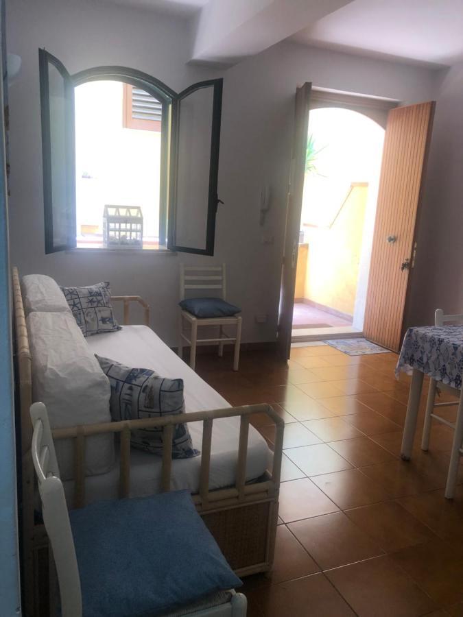 تاورمينا Beach Apartments Patrizia المظهر الخارجي الصورة