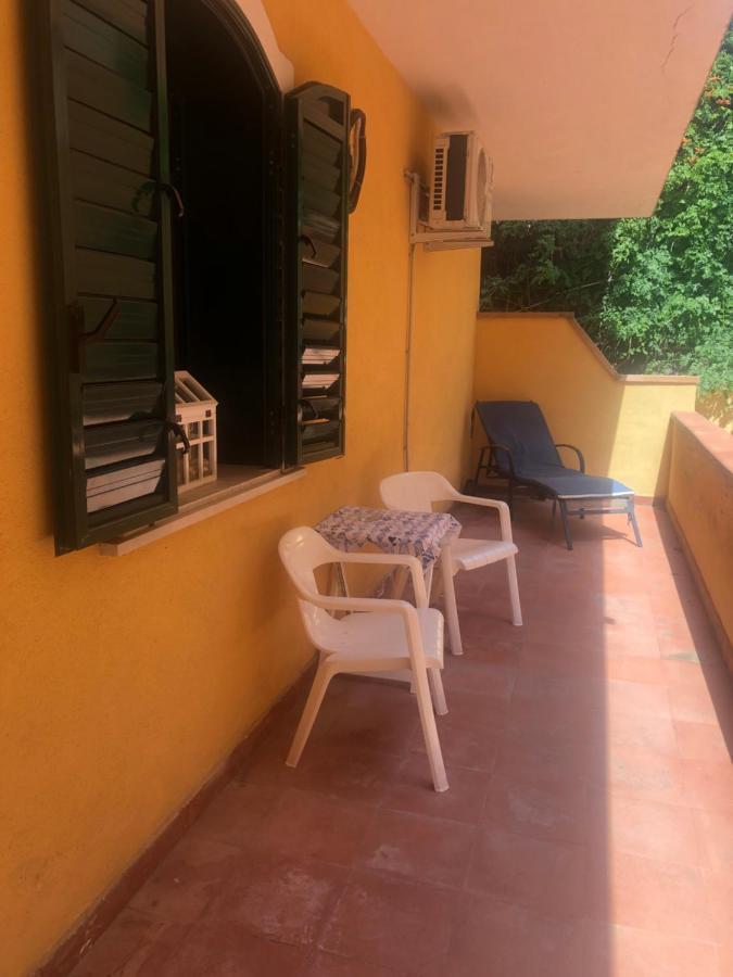 تاورمينا Beach Apartments Patrizia المظهر الخارجي الصورة
